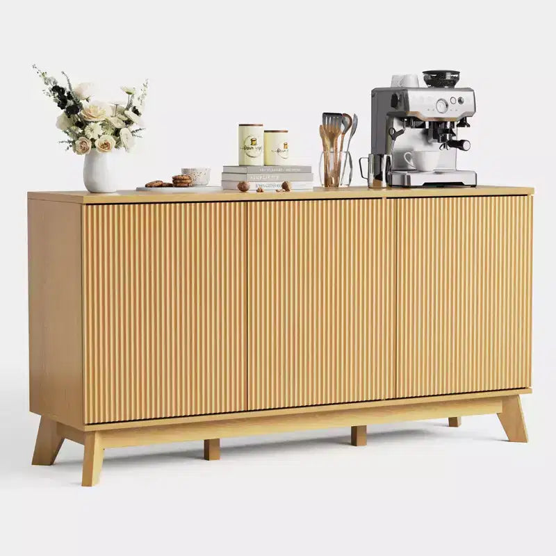 Credenza a buffet scanalata da 58 pollici con 3 ante e ripiani regolabili, tavolo consolle curvo in legno stile rustico, mobiletto contenitore per bar da caffè