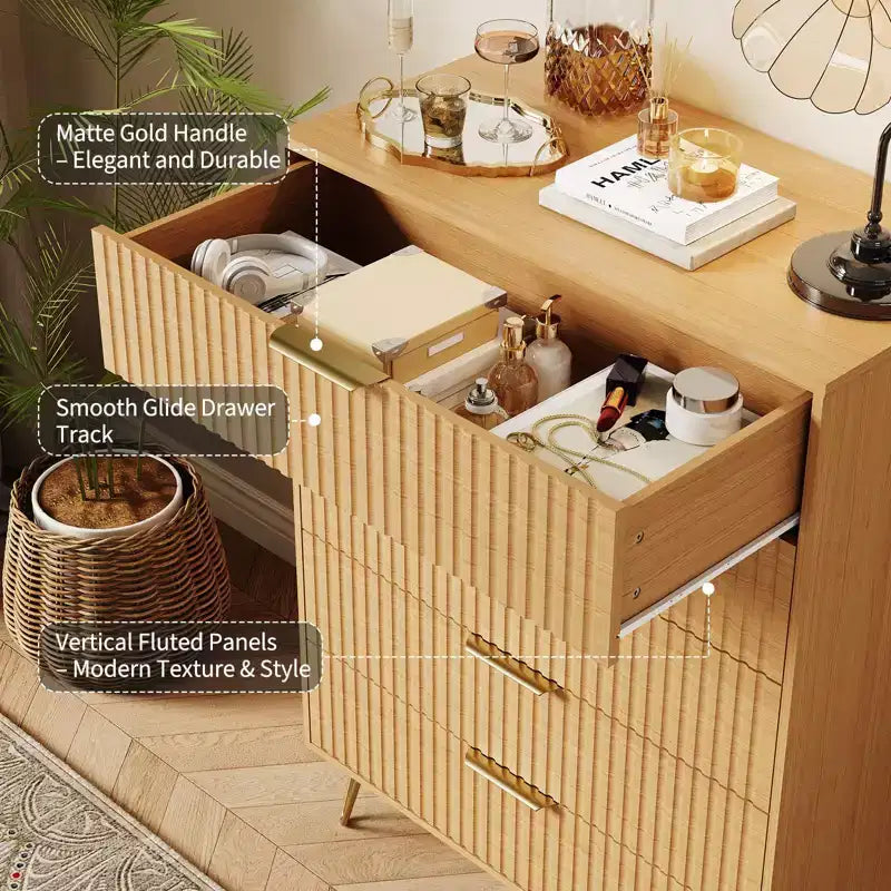 Comò moderno a 5 cassetti, altezza 121 cm, rovere naturale, maniglie oro, portata superiore 90 kg, antiribaltamento, impermeabile, contenitore di design per camera da letto/corridoio