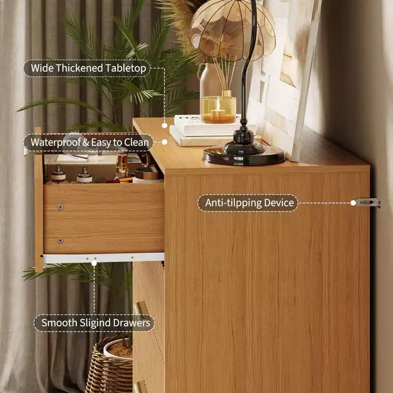 Comò moderno a 5 cassetti, altezza 121 cm, rovere naturale, maniglie oro, portata superiore 90 kg, antiribaltamento, impermeabile, contenitore di design per camera da letto/corridoio