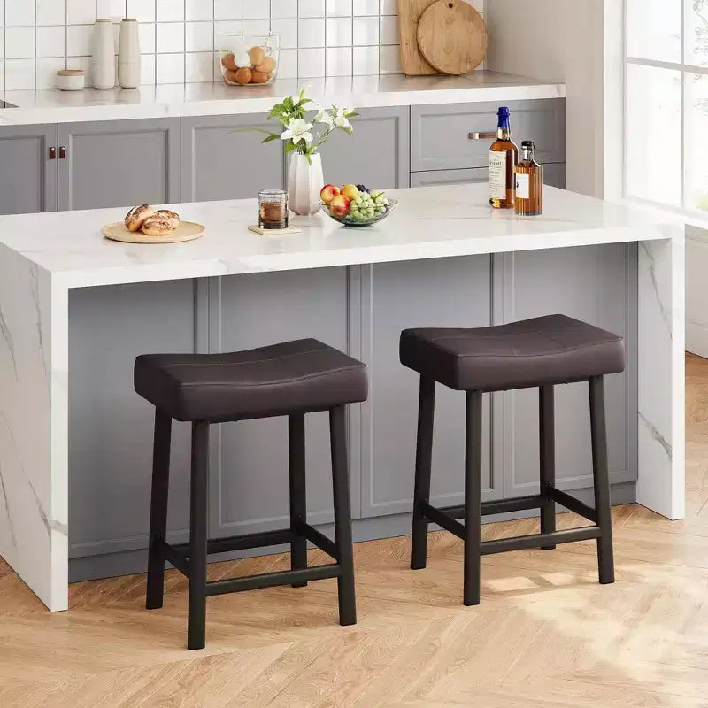 Sgabelli da Bar Altezza Bancone Set da 2, Sgabelli da Bar in Pelle PU con Robuste Gambe in Metallo, Sgabelli da Colazione con Sedile a Sella Spesso